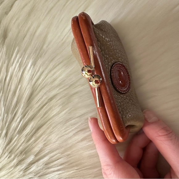 Rare Vintage Dooney & Bourke Small Peddle Leather Coin Wallet Kisslock - Picture 8 of 13